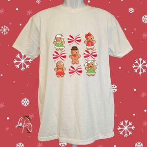 Gingerbread man and bows christmas shirt🎄